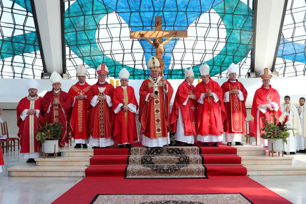 Arquidiocese de Brasília acolhe novo Bispo Auxiliar, Dom Ricardo Hoepers, Secretário-geral da CNBB Arquidiocese de Brasília acolhe novo Bispo Auxiliar, Dom Ricardo Hoepers, Secretário-geral da CNBB