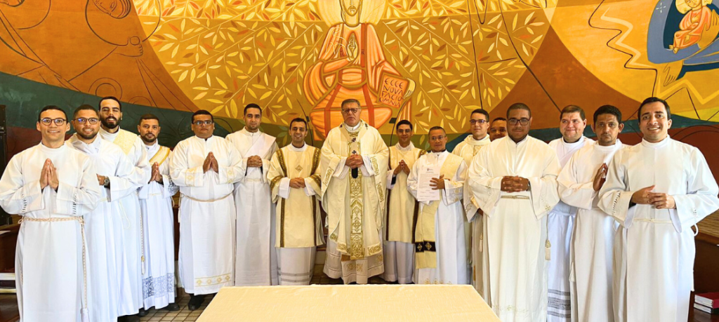 Santa Missa encerra retiro dos candidatos que serão ordenados Diáconos e Sacerdotes este ano na Arquidiocese de Brasília