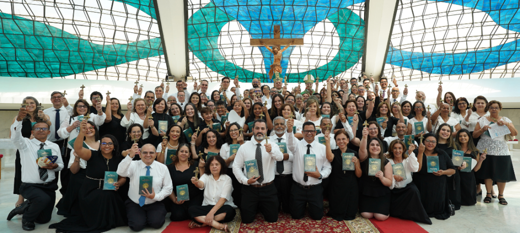 Catequistas da Arquidiocese de Brasília são instituídos no Ministério de Catequista