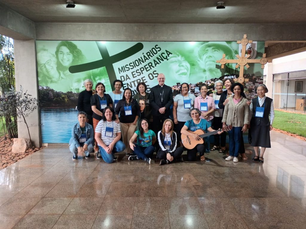 Dom Denilson participa da Assembleia da Conferência Nacional dos Institutos Seculares do Brasil