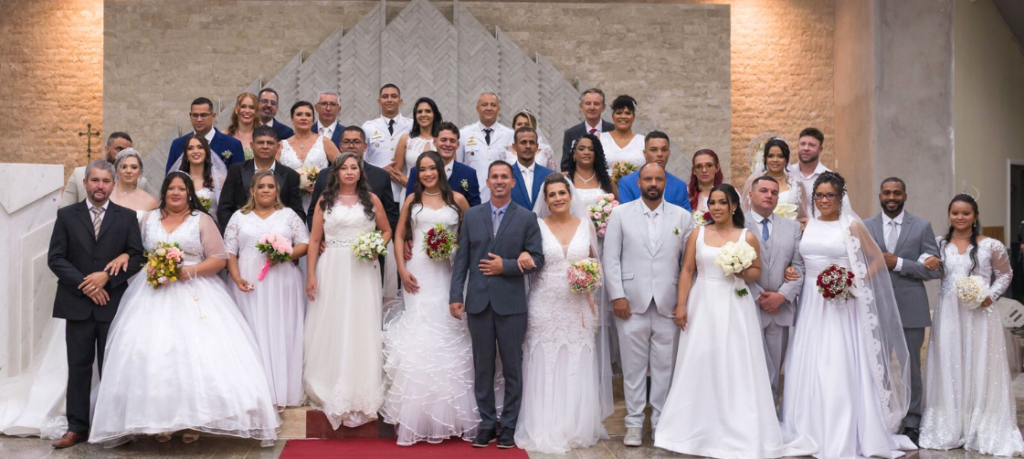Casamento Comunitário celebra o amor e a fé na Paróquia São Sebastião Casamento Comunitário celebra o amor e a fé na Paróquia São Sebastião