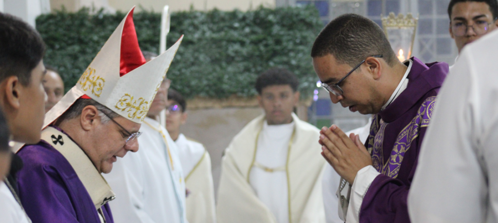 Paróquia São Rafael Arcanjo recebe Visita Pastoral Missionária Paróquia São Rafael Arcanjo recebe Visita Pastoral Missionária