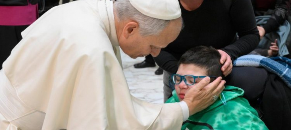 Dia Mundial do Doente: Papa Leão XIV convida a “amar carregando a dor do outro”