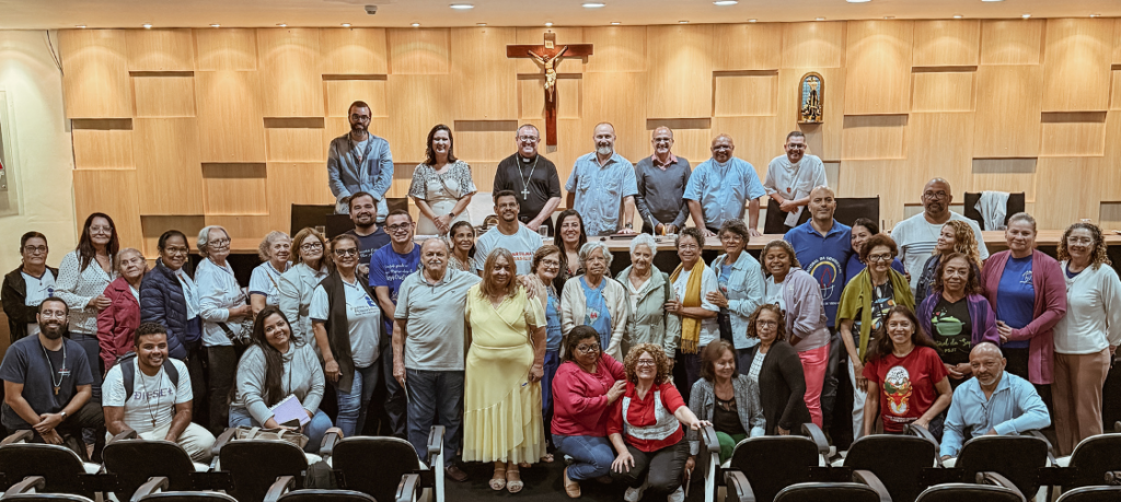 Formação do Setor Social da Arquidiocese promove reflexão à luz do Censo 2022 sobre religião no país