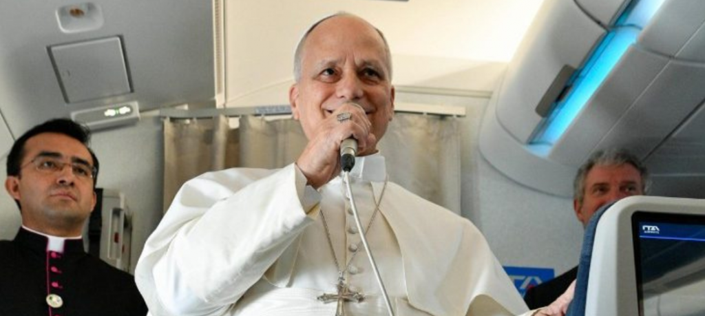 Papa: “não sou político, anuncio o Evangelho. Aos líderes: basta de guerras”