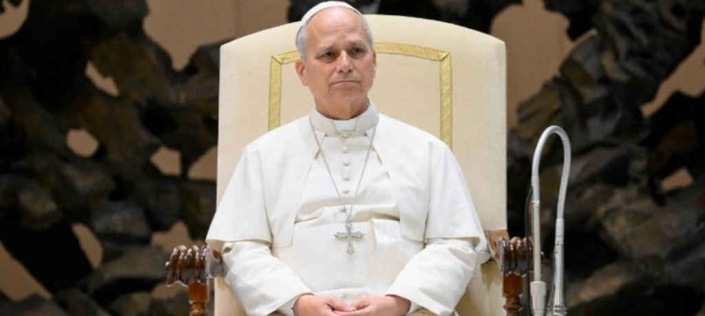 Papa alerta: democracia sem base moral pode se tornar instrumento de opressão