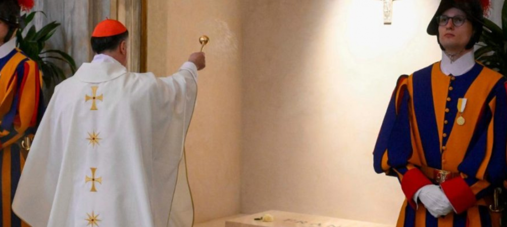 Papa Leão XIV destaca legado de Francisco como herança viva para a Igreja