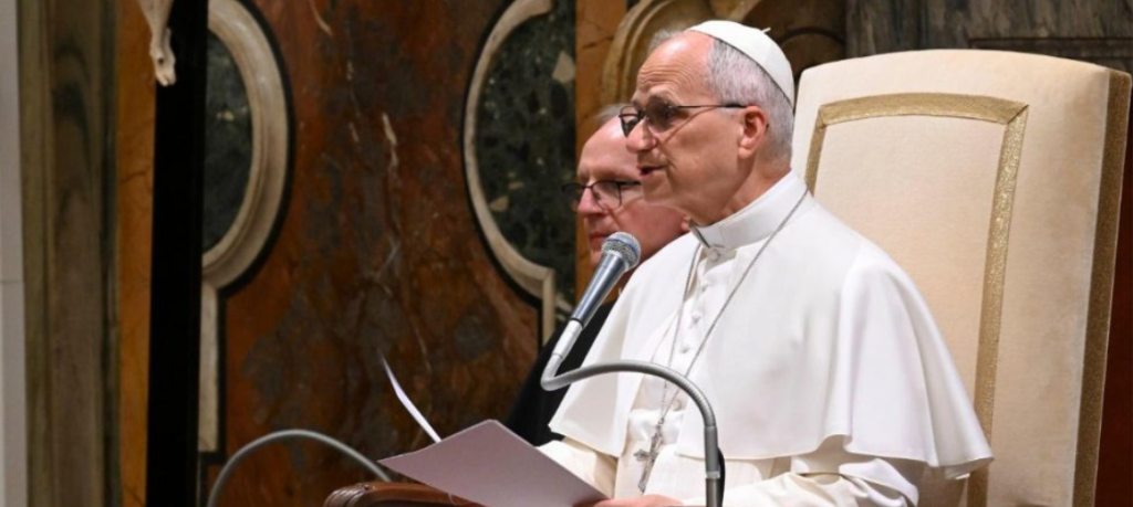 Papa manifesta esperança por acordo entre EUA e Irã e renova apelo pela paz na Ucrânia
