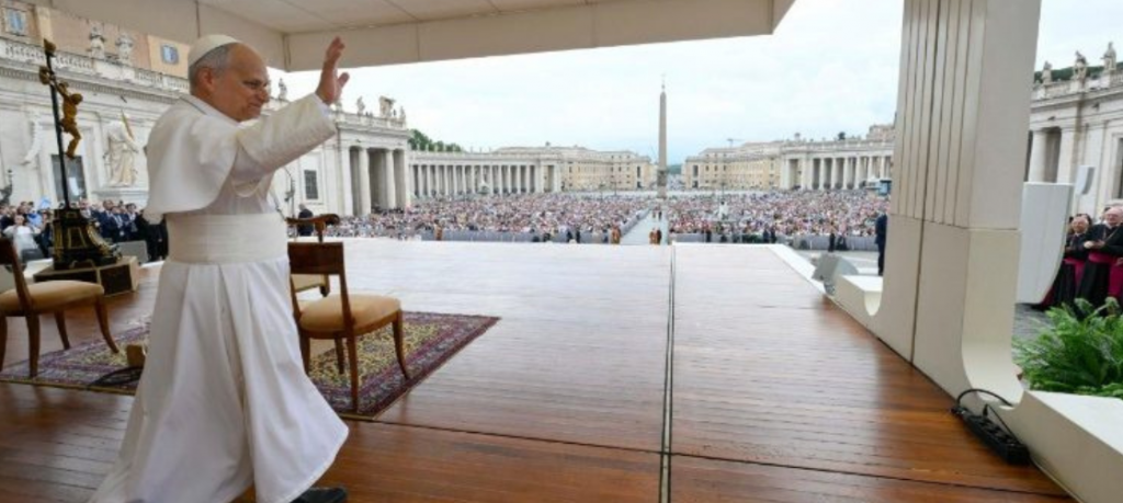 Catequese: Papa destaca a importância da participação integral dos fiéis na liturgia e na Solenidade de Corpus Christi