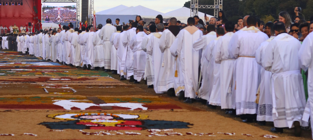 Arquidiocese de Brasília celebra a tradicional Solenidade de Corpus Christi na Esplanada dos Ministérios