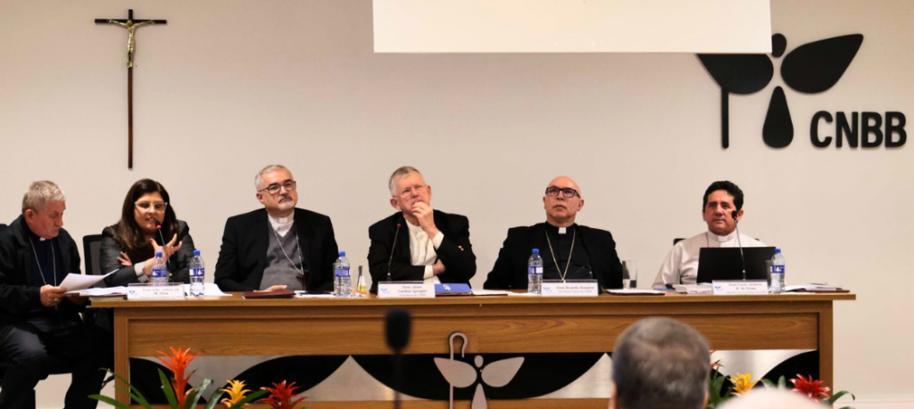 Comissão Episcopal para a Juventude apresenta pesquisa nacional sobre evangelização juvenil no Brasil