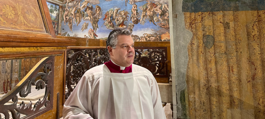Monsenhor Marcos Pavan: o brasileiro que rege o Coro oficial do Papa e faz história na Música Sacra