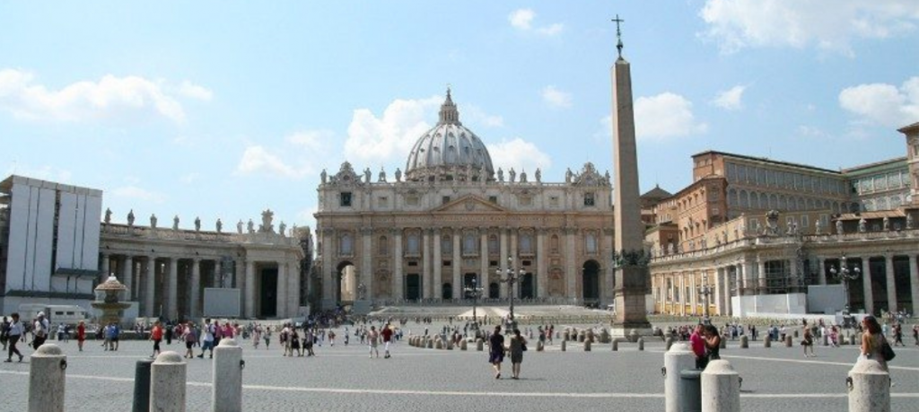 Papa Leão XIV promulga nova Lei Fundamental do Estado da Cidade do Vaticano