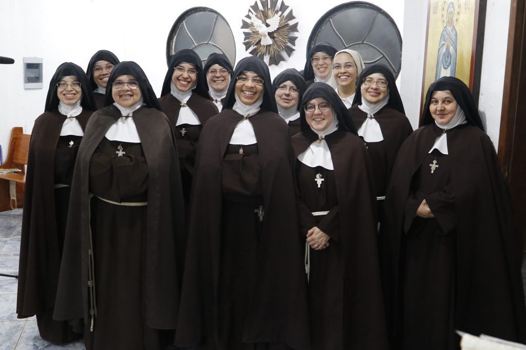 Mosteiro de Santa Clara do Deus Trino celebra padroeira no ano de seu Jubileu de Prata Mosteiro de Santa Clara do Deus Trino celebra padroeira no ano de seu Jubileu de Prata