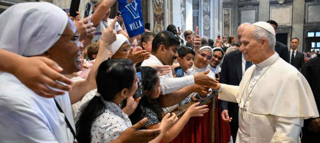 Catequese: Papa exorta fiéis a rezarem a Nossa Senhora e a seguirem seu exemplo de fé Catequese: Papa exorta fiéis a rezarem a Nossa Senhora e a seguirem seu exemplo de fé