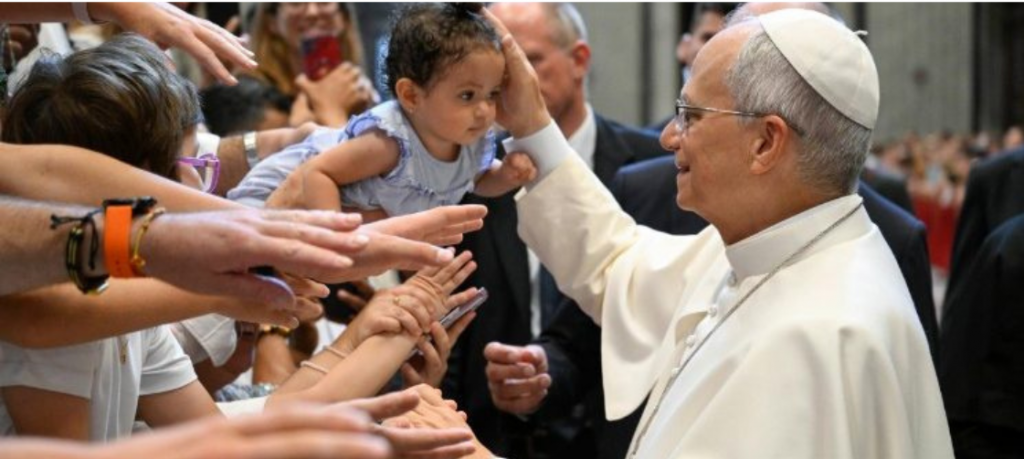 Catequese: Papa ressalta que música não é decoração, mas expressão de oração e comunhão na liturgia Catequese: Papa ressalta que música não é decoração, mas expressão de oração e comunhão na liturgia